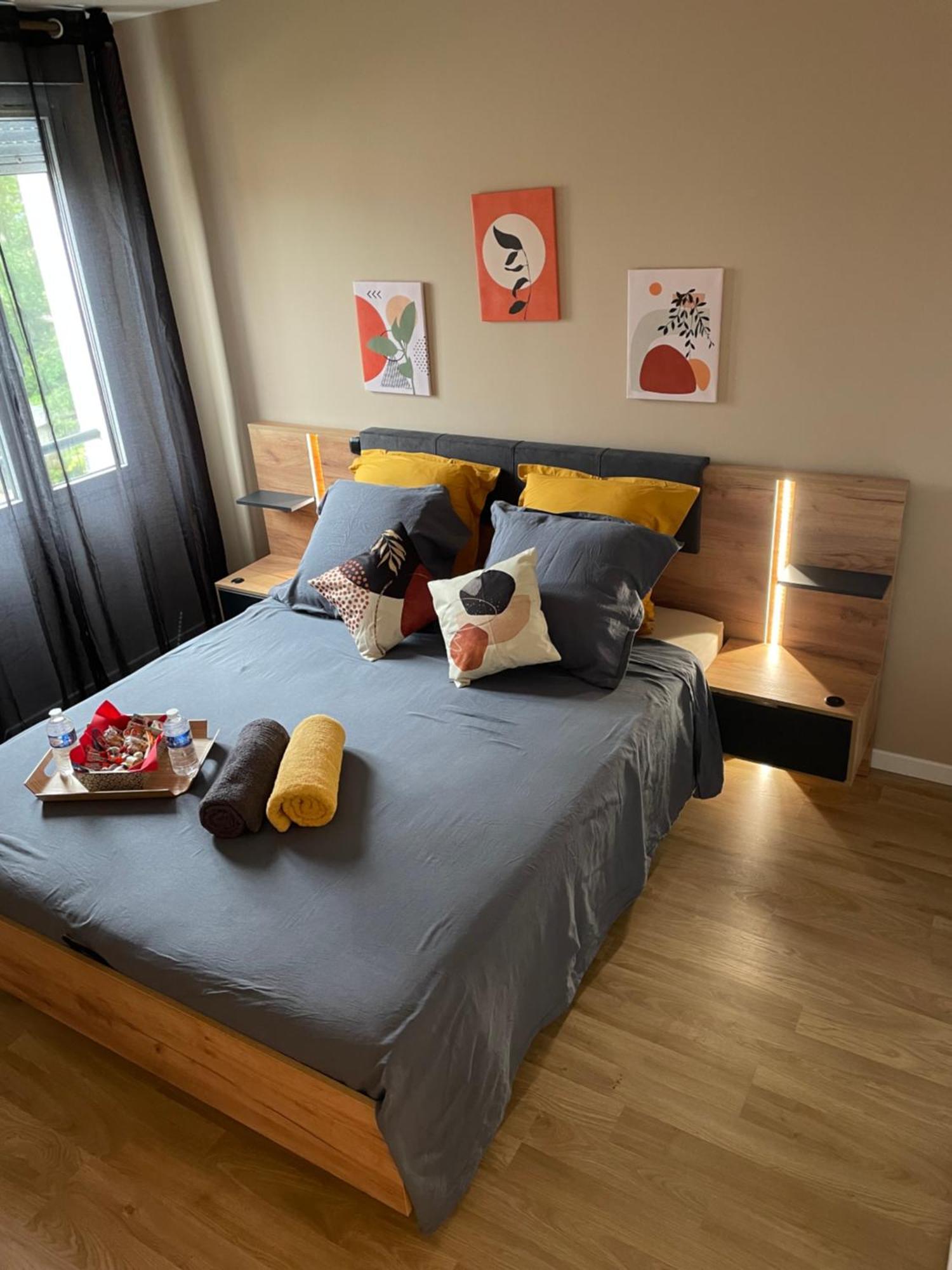 Paris Disneyland Appartement Centre-Ville, Parking, Au Coeur De L'Aviron Vaires-sur-Marne Bagian luar foto